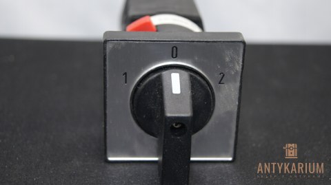 Przełącznik 3-pozycje 20A 400V 3LF1200-6BE21 Siemens