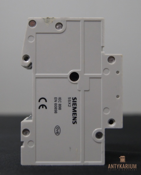 Wyłącznik bezpiecznik SIEMENS 5SX2 520-6 2Pol B20