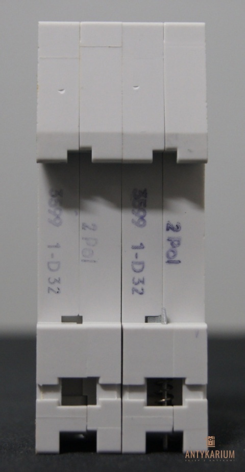 Wyłącznik bezpiecznik SIEMENS 5SX2 232-8 Pol D32