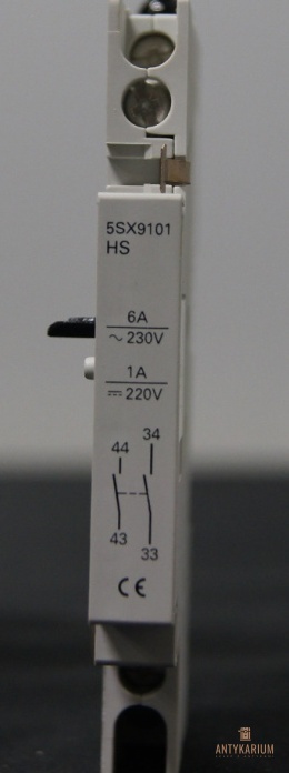 Zestyk pomocniczy do wyłączników 2NO Siemens 5SX9 101