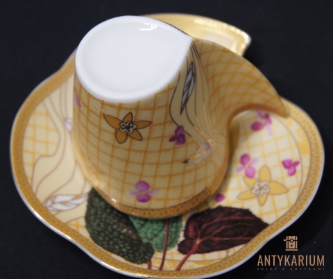 Porcelanowa filiżanka Fala