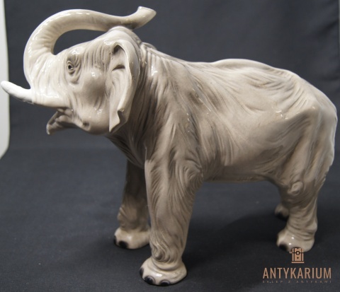 Porcelanowy słoń Sitzendorf duży