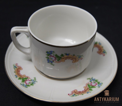 Porcelana filiżanka Chodzież kwiaty złocenia