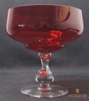 Rubinowa patera na jednej nodze wysoka na 19cm