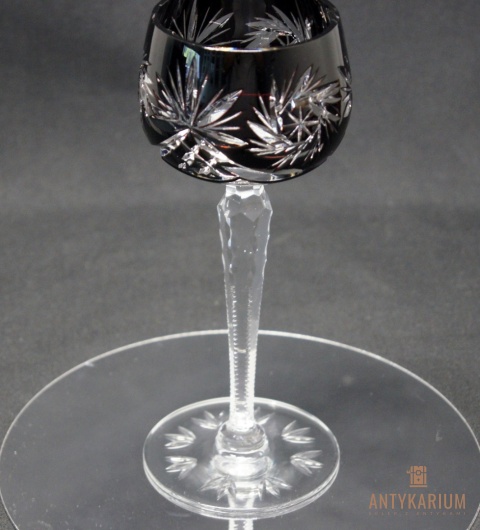 Remer stary rubinowy kryształowy kieliszek do wina 19,5cm
