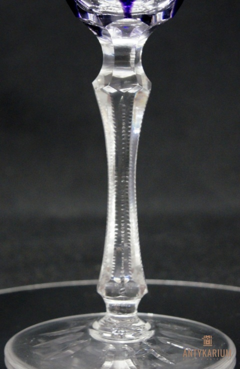 Remer stary śliwkowy kryształowy kieliszek do wina 19cm